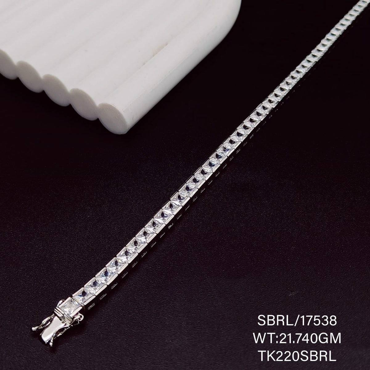 Sterling Silver Ladies Signity Bracelet