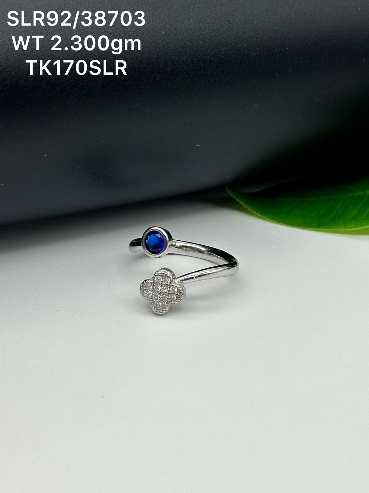Sterling Silver Signity Ladies Ring
