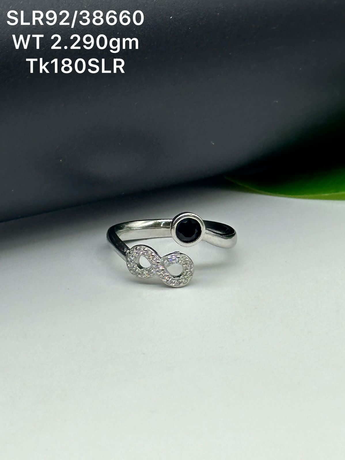 Sterling Silver Signity Ladies Ring